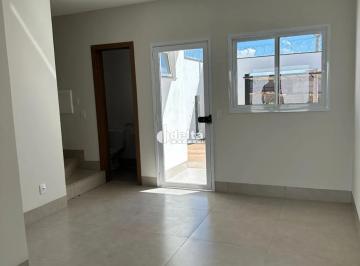 Casa · 100m² · 2 Quartos · 2 Vagas · Casa residencial disponível para venda no bairro Verde Vida em Uberlândia-MG