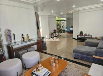 sala intima · Casa com 3 quartos sendo 3 suítes disponível para venda no bairro Vigilato Pereira Uberlândia -Mg