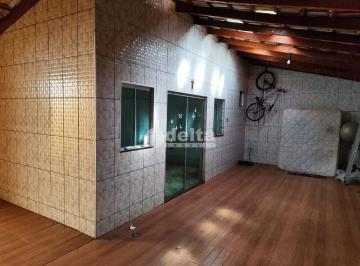 NULL · Casa residencial disponível para venda no bairro Maravilha em Uberlândia-MG