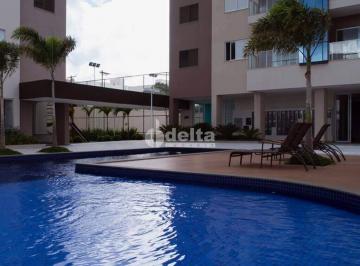 NULL · Cobertura disponível para venda no bairro Santa Mônica em Uberlândia-MG