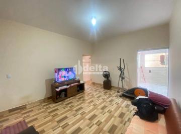 NULL · Casa residencial disponível para venda no bairro São Jorge em Uberlândia-MG