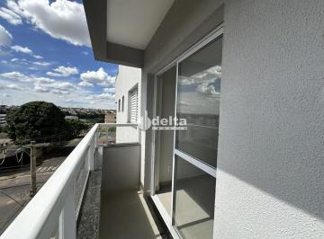 Photo 1 · Cobertura disponível para venda no bairro Segismundo Pereira em Uberlândia-MG