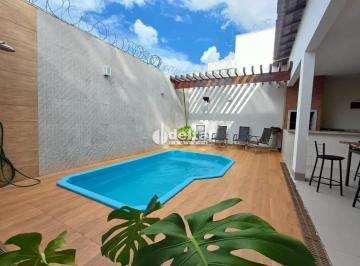 Casa · 250m² · 4 Quartos · 3 Vagas · Sobrado a venda no bairro Bosque dos Buritis.