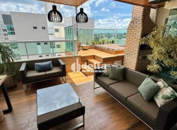 Apartamento · 168m² · 3 Quartos · 2 Vagas · Apartamento disponível para locação bairro Patrimônio em Uberlândia-MG