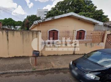 NULL · Terreno disponível para venda no bairro Saraiva em Uberlândia-MG