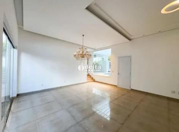 Casa · 382m² · 3 Quartos · 2 Vagas · Casa em condomínio com 3 suítes disponível para locação no bairro Nova Uberlândia em Uberlândia-MG