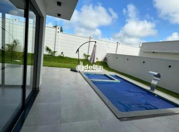 Casa · 454m² · 4 Quartos · 2 Vagas · Casa no condomínio Alphaville 2 disponível para venda em Uberlândia-MG