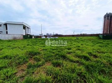 Terreno · 497m² · Terreno em condomínio disponível para venda no bairro Gávea em Uberlândia-MG