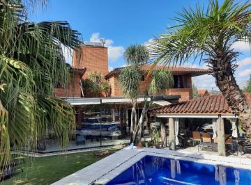 2022093017322533789.jpg · Casa para Venda em Carapicuíba, Granja Viana, 4 dormitórios, 2 suítes, 4 banheiros, 4 vagas