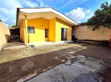 Casa de 5 quartos, Manaus · Casa no Manoa com 4 quartos