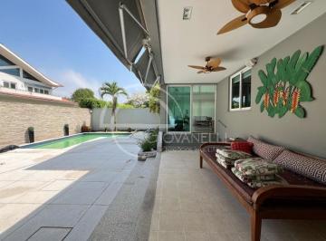 Foto 01 · Casa em Condomínio de Luxo na Barra da Tijuca, Rio de Janeiro - 5 quartos, 5 suítes, 5 banheiros, 4