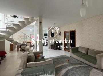 Foto 01 · Casa no Condomínio Villa Branca com 3 Suítes e 430 m² em Jacareí-SP, Bairro Villa Branca - Imperdíve