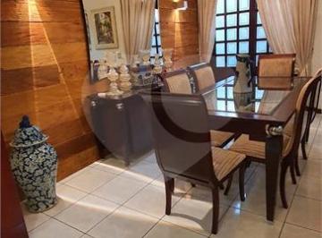 Casa · 243m² · 3 Quartos · 2 Vagas · Casa térrea com 3 quartos à venda em Jardim Santa Teresa - SP