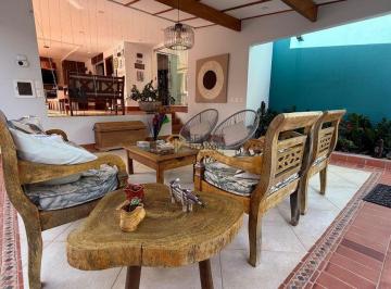Casa · 350m² · 3 Quartos · 6 Vagas · Casa Linear - 3 suítes - Santa Mônica