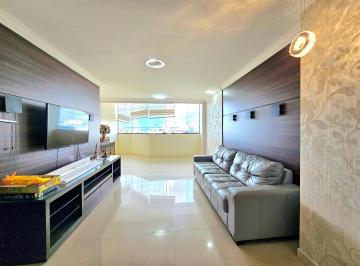 Apartamento de 5 quartos, Brasília · Belíssima Cobertura Duplex, Asa Norte, Reformada, Armários, Vista Livre, Vazado