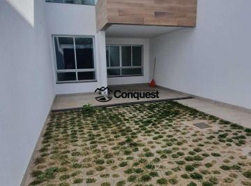 Casa · 154m² · 3 Quartos · 3 Vagas · Casa Duplex , 03 Quartos com suíte, 02 sacada com vista, Bairro Centro de Contagem