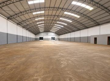 Comercial · 2700m² · 28 Vagas · Pavilhão localizado no bairro Navegantes, em Porto Alegre.