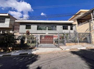 6159781c9a5ab5d1455548026ae2bf97f54aa14a · Casa assobradada na Vila Galvão
