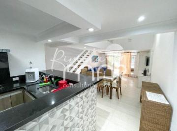 Casa de 3 quartos, Bertioga · Casa em világio, mobiliado, 3 suítes, em Riviera de São Lourenço