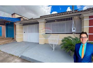 Casa · 80m² · 2 Quartos · 1 Vaga · Casa - Parque Esplanada I -  Valparaiso de Goiás  - Desocupada