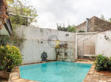 Casa · 307m² · 4 Quartos · 4 Vagas · Casa padrão à venda no Pacaembu com 4 quartos, sendo 1 suite e 4 vagas