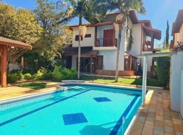 Casa · 387m² · 3 Quartos · 6 Vagas · Casa para alugar no Condomínio Bosques de Grevílea.