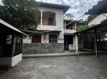Casa · 206m² · 3 Quartos · 2 Vagas · Oportunidade Única - 3 Imóveis pelo Valor de 1!!