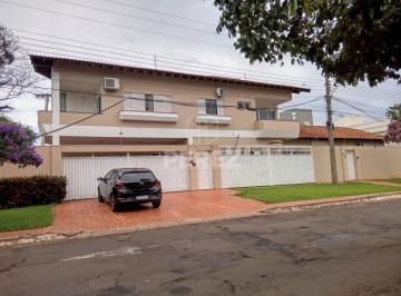 Casa · 472m² · 4 Quartos · 3 Vagas · Sobrado na Chácara Cachoeira de Alto Padrão