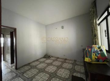 Casa · 250m² · 3 Quartos · 4 Vagas · Casa à venda de 135,50m² | 03 dormitórios, 01 banheiro e 04 vagas de garagem | Monte Castelo - São J
