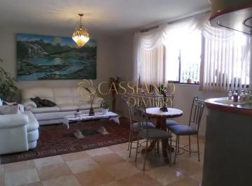 Casa · 272m² · 3 Quartos · 3 Vagas · Sobrado à venda de 272m² | 03 dormitórios, sendo 01 suíte e 03 vagas de garagem | Jardim das Industr