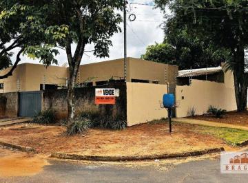 6f20fce9d7aba20f8d11563bd0c4f0db7db8ee51 · Casa com 3 dormitórios à venda, 130 m² por R$ 320.000,00 - Centro - Navirai/MS