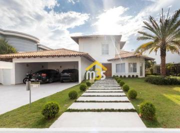 8dced83b58a39c4b6127f91305e93a4f2c04ea02 · Casa no condomínio Alpha Conde II, 4 quartos, 1.000m² terreno, 580m² de área construída por 9.800.00