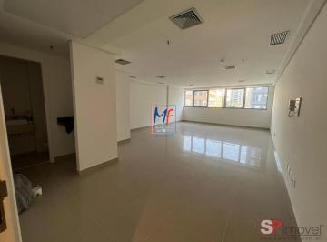 Comercial · 50m² · Excelente sala comercial Santa Cecília, 50m² a.u., 2 banheiros, forro rebaixado, janela antirruído,