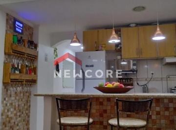 Apartamento · 48m² · 1 Quarto · Apartamento em  Rua Professor Delfino Stockler de Lima - Itararé - São Vicente/SP