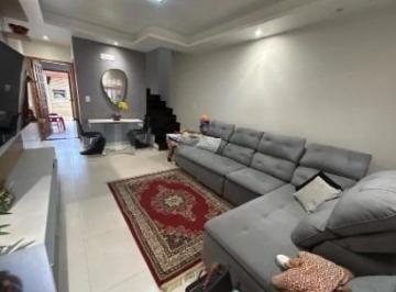 Casa · 104m² · 3 Quartos · Casa à venda - no Jardim Regina