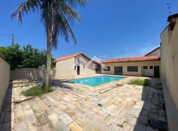 Casa · 521m² · 3 Quartos · 3 Vagas ·
Casa com piscina em Peruíbe
