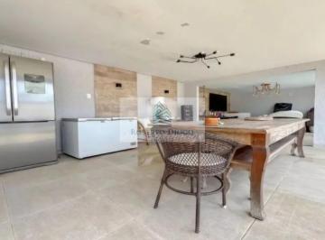 Foto 01 · Casa à venda em Maricá-RJ: 2 quartos, 1 sala, 3 banheiros, 5 vagas de garagem, 141 m² no Jardim Atlâ