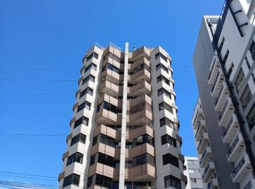 Apartamento de 3 quartos, Florianópolis · Lindo e Amplo 3 suites no Centro de Florianópolis SC - 2 vagas 2 Sacadas.