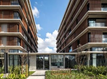 Apartamento de 2 quartos, Curitiba · Apartamento à Venda Alto Padrão com 2 Suítes e 2 vagas no Ampio Laguna no Batel