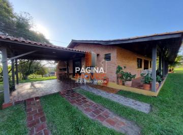 Rural · 300m² · 4 Quartos · 14 Vagas · Página 1 Imóveis anuncia excepcional sítio de 02 hectares com 02 casas, piscina e 04 dormitórios sen