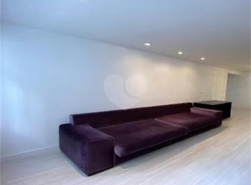 Apartamento · 117m² · 2 Quartos · 1 Vaga · Apartamento com 2 quartos à venda em Cerqueira césar - SP