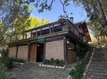Casa · 12000m² · 3 Quartos · Casa nova com Lago Privativo em Santo Antonio do Pinhal