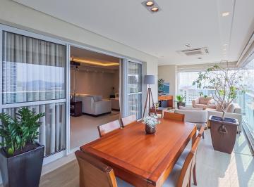 Apartamento de 3 quartos, Barueri · Apartamento em Alphaville 207m² sendo 3 suítes e 3 vagas