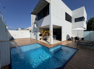 Casa · 216m² · 4 Quartos · 4 Vagas · Sobrado Alto Padrão 4/4, com 3 suítes, 379 m² -205 Norte (ARNO 22) - Condomínio Privillege -Próximo