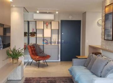 Apartamento · 68m² · 2 Quartos · 1 Vaga · Apartamento na Saúde, 68m2, 2 quartos, 1 vaga