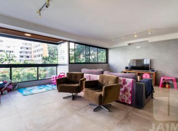 Apartamento · 220m² · 4 Quartos · 2 Vagas · APARTAMENTO 4 DORMITORIOS SENDO 3 SUITES 4 BANHEIROS 2 VAGAS.
