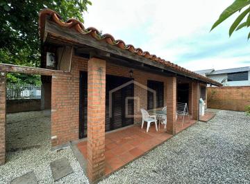 52b58a049ec523a33197cb85ef2106098d2037a7 · Casa à venda com amplo terreno em Armação - Penha/SC