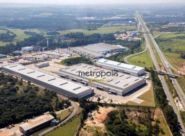 Galpão  · Galpão para alugar, 2576 m² por R$ 152.283,46/mês - Jardim Belvedere - Guarulhos/SP