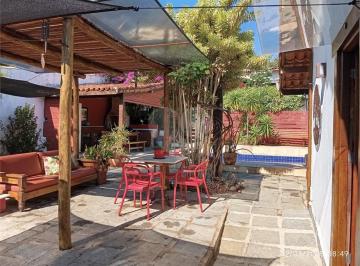 Casa · 300m² · 4 Quartos · 3 Vagas · Casa com 4 quartos à venda em Geribá - RJ