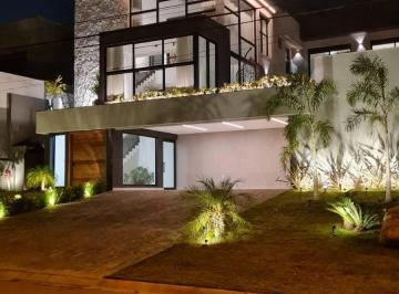 Casa · 659m² · 4 Quartos · 6 Vagas · Casa Condomínio Reserva Santa Maria - Granja Viana